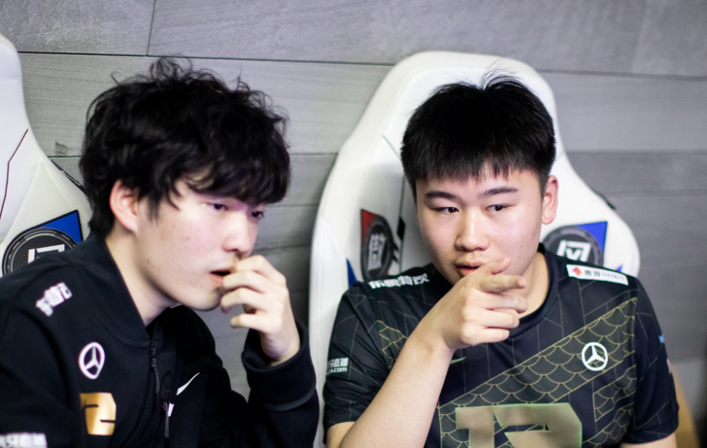 九游体育官网-湖人对阵国王