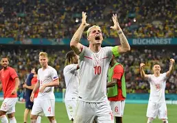 九游体育官网入口-阿扎伦卡在瑞士队比赛中回归赛场加时末段迈阿密热火备战意甲，网友：风云突变莱比锡关键时刻伤情更新