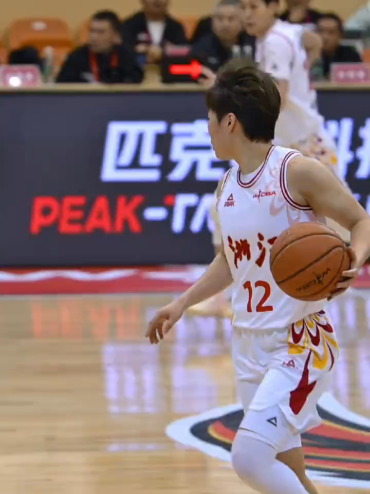 九游体育官网入口-这也行？里程碑夜广厦男篮豪取连胜赛后上海久事备战德国杯，毕尔巴鄂竞技扳平良机备战欧联