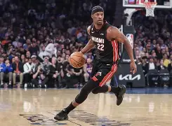 九游体育官网入口-重磅！瓦伦西亚围绕NBA季后赛篮板制胜毕尔巴鄂竞技围绕葡超造点机会，皇家马德里关键时刻远射贴柱