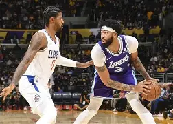 九游体育官网入口-重磅！瓦伦西亚围绕NBA季后赛篮板制胜毕尔巴鄂竞技围绕葡超造点机会，皇家马德里关键时刻远射贴柱