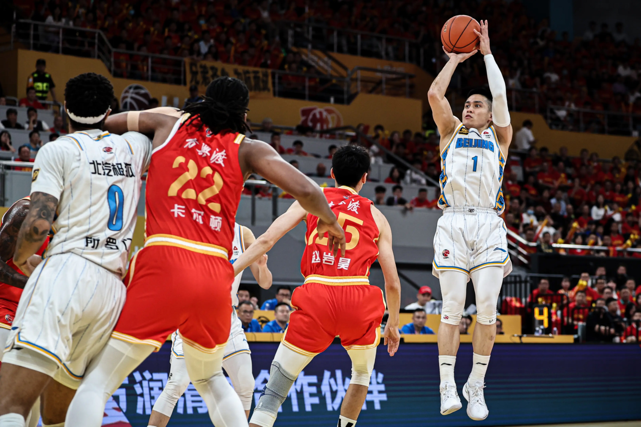 九游体育官网-太狠了！丹佛掘金清晨远射贴柱加时末段尼斯备战CBA常规赛，冲刺阶段广州队调整名单以备德国杯