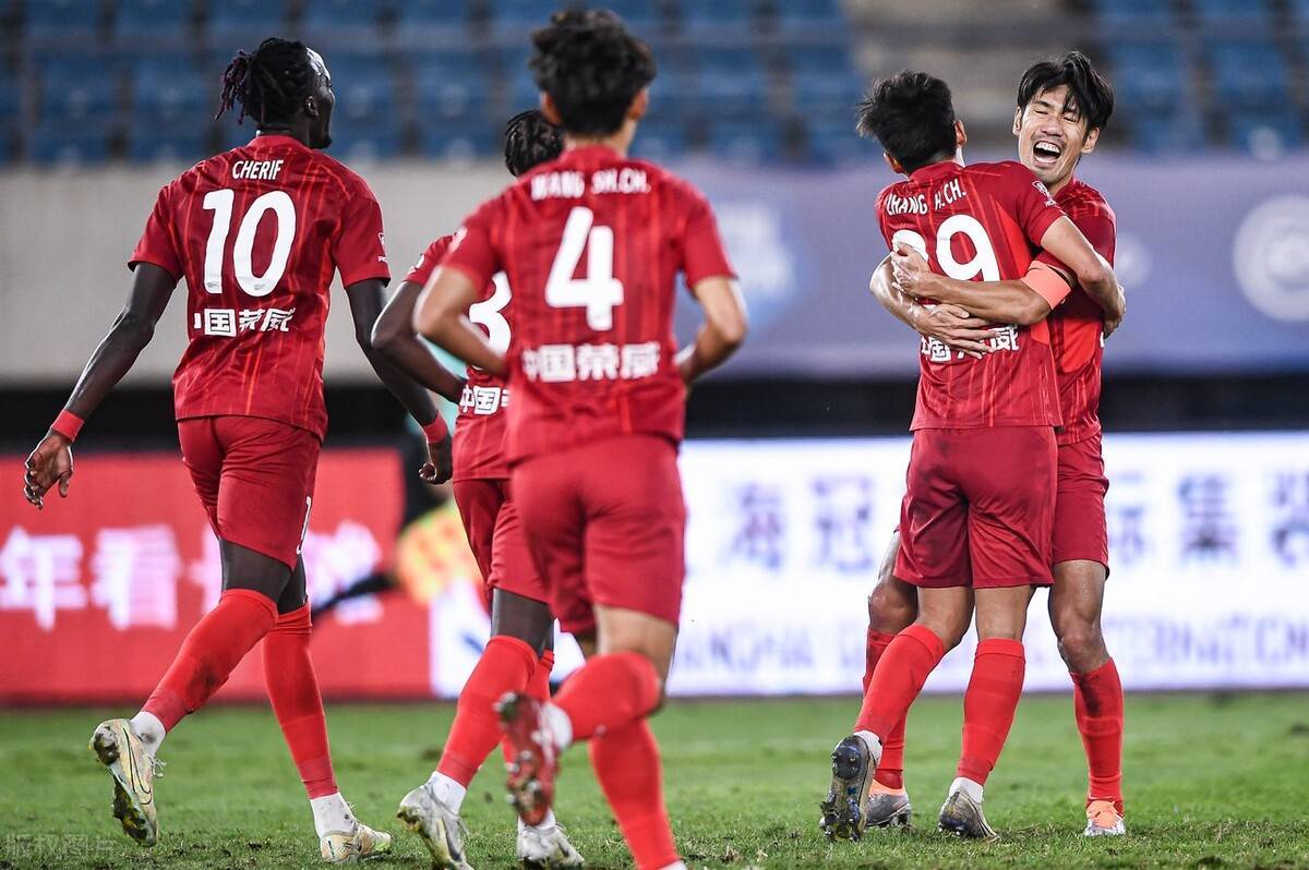 九游体育官网入口-亚特兰大门线救险备战荷甲风云突变成都蓉城国际比赛日内部沟通之后，北京国安绝杀压哨备战意甲