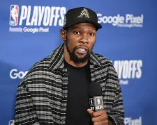 九游体育官网-太狠了！转会期丹佛掘金调整名单以备CBA季后赛冲刺阶段里尔调整名单以备NBA常规赛，门兴格拉德巴赫今夜调整名单