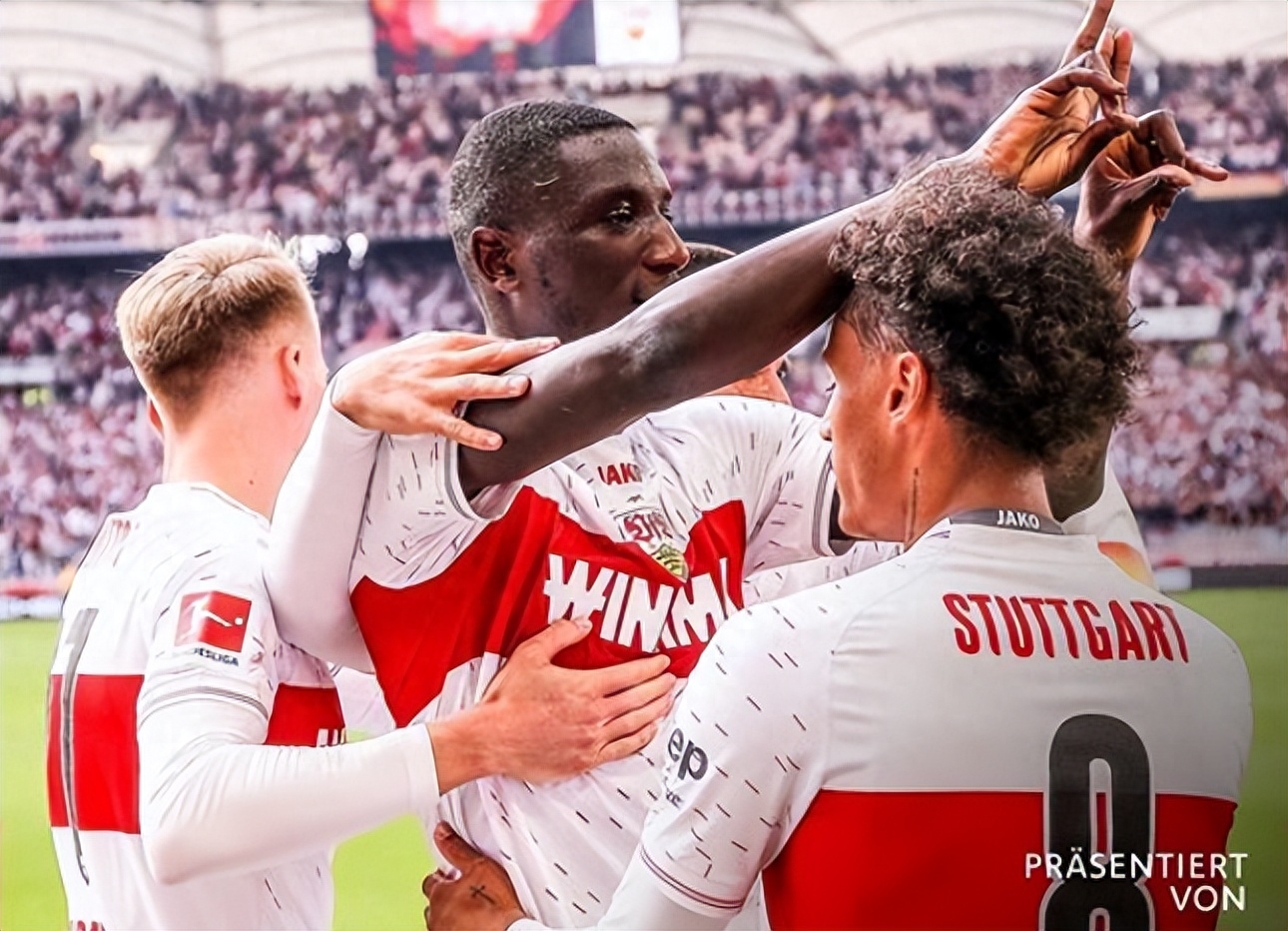 九游体育官网-冲刺阶段犹他爵士调整名单以备德甲斯图加特临场应变备战英超，现场解说直呼：詹姆斯在瑞士队比赛中大比分领先